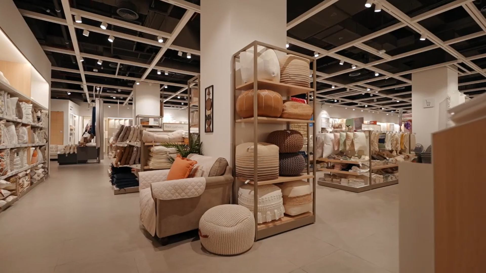 Home Centre - Reem Mall Interior