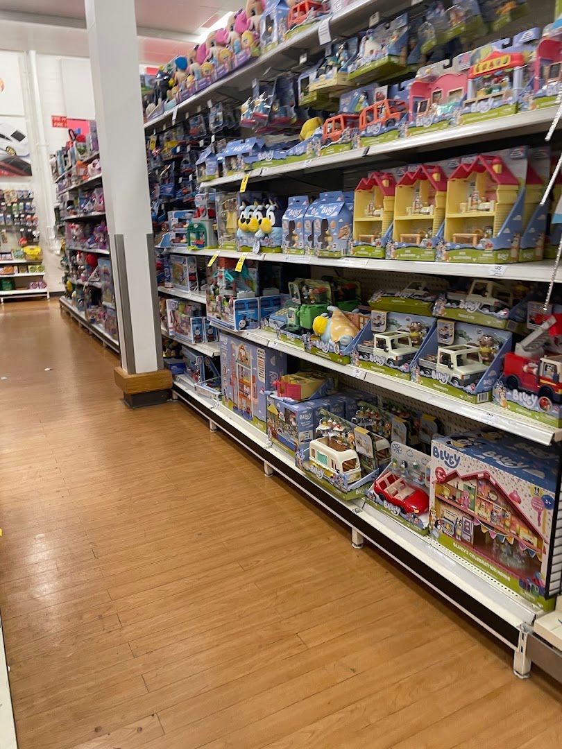 BIG W Morayfield Interior