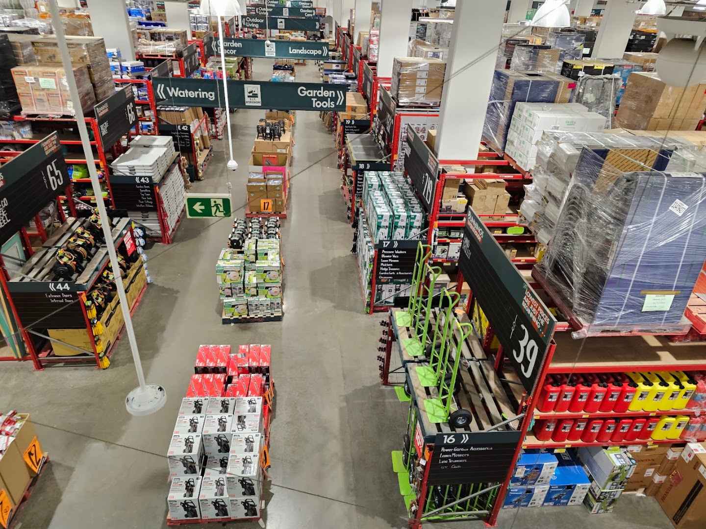 Bunnings Alexandria Interior