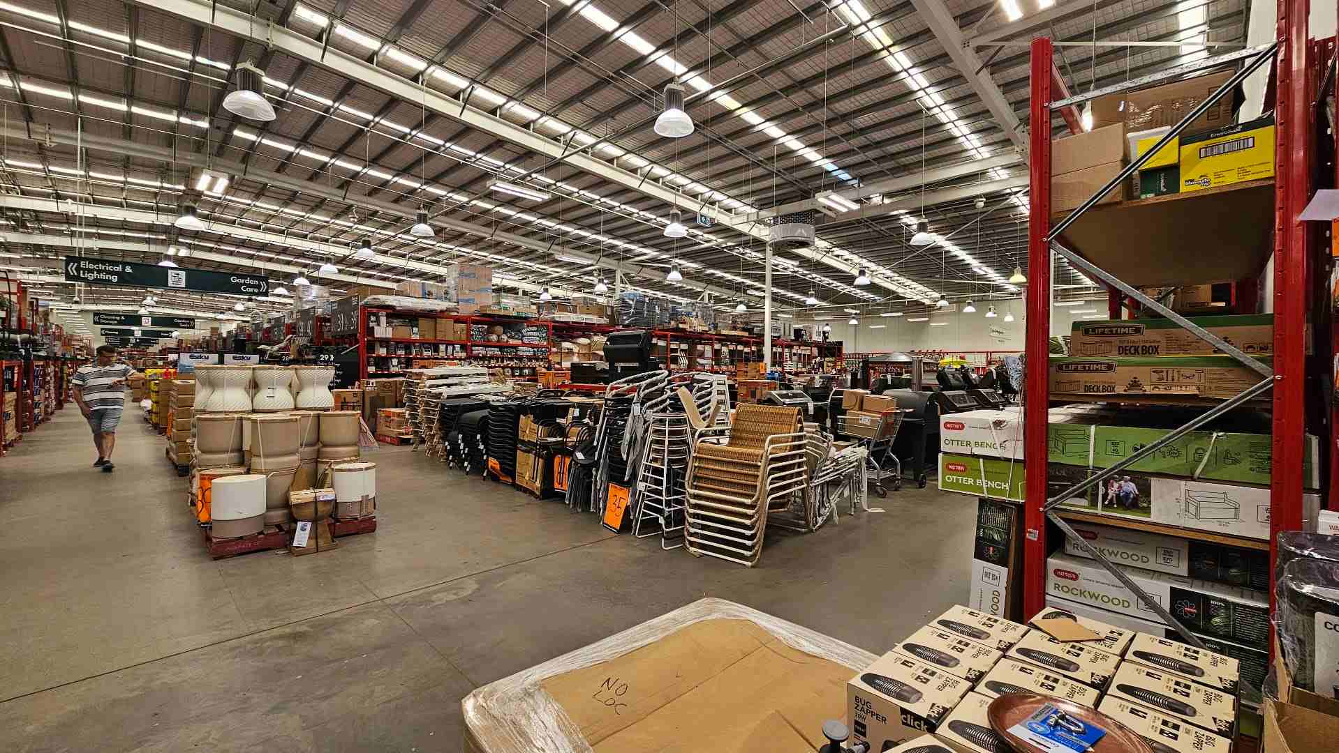 Bunnings Wangara Interior