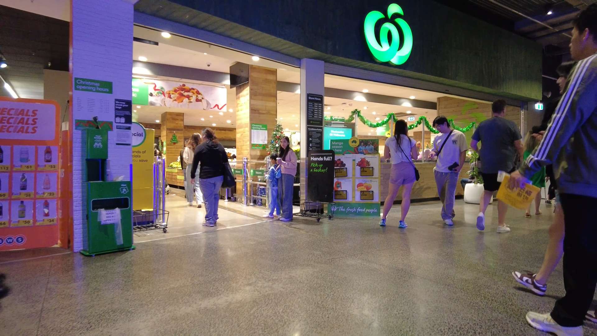 Woolworths QV