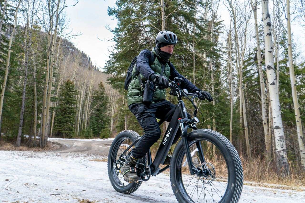 Best Gear for Stockholm Cycling: What Actually Works in Dark Winter