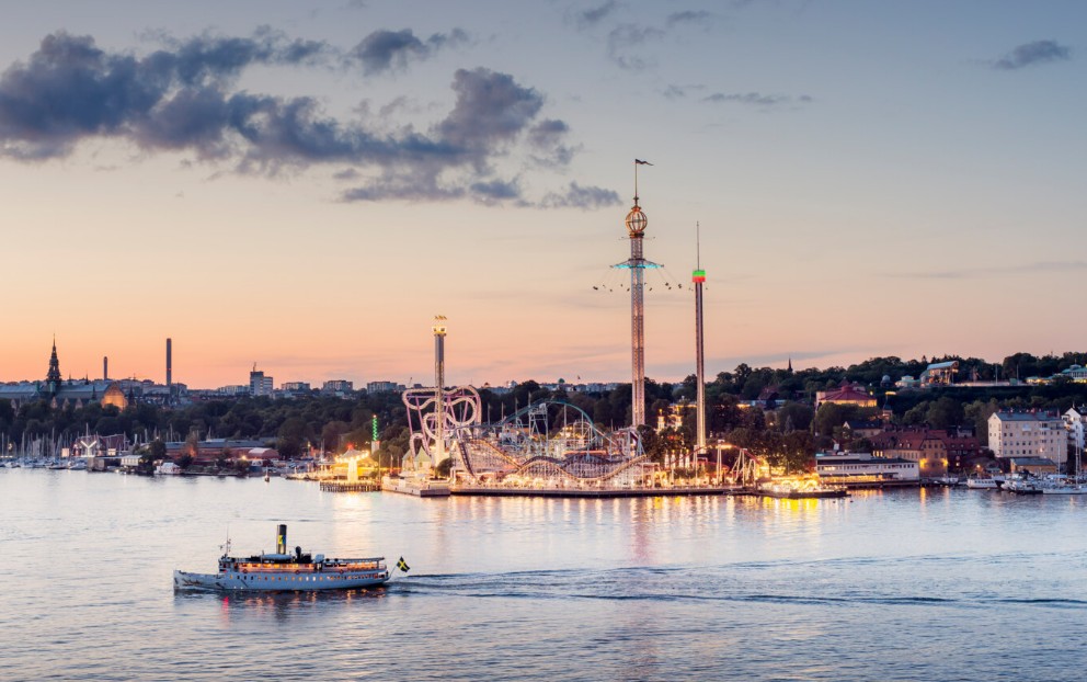 Gröna Lund: Classic Rides and Live Entertainment on Djurgården