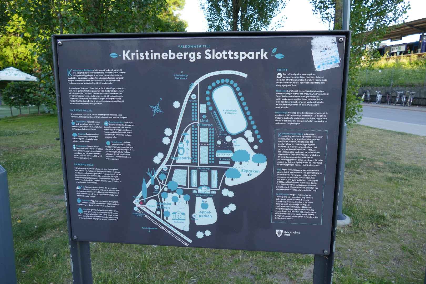 Uggleparken playground
