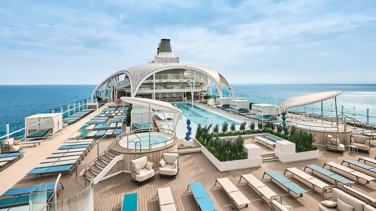 Mein Schiff Relax deck