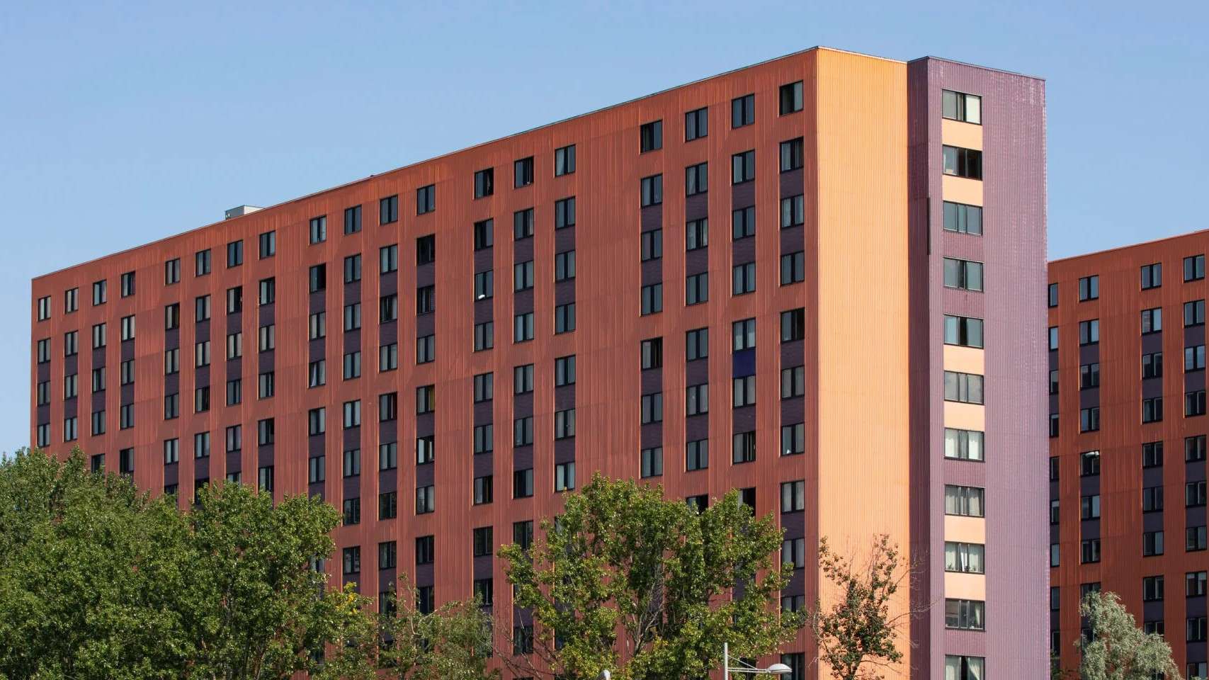 SSSB Flemingsberg: Living in the Medicinaren Building
