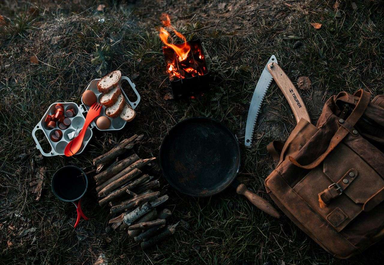 Granite, Ice, and Coffee: A Survival Guide in the Tyresta Nationalpark