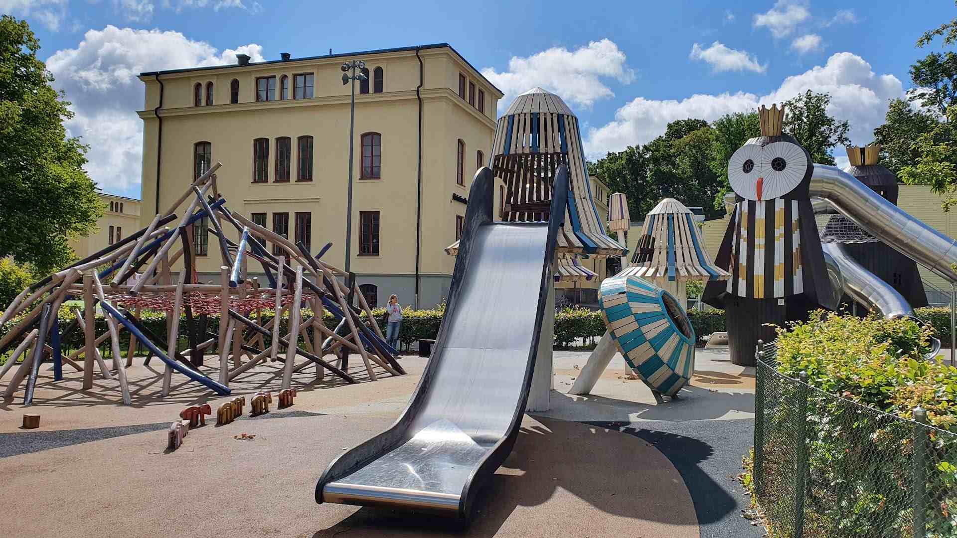 Uggleparken: The Giant Owl Playground in Kristineberg
