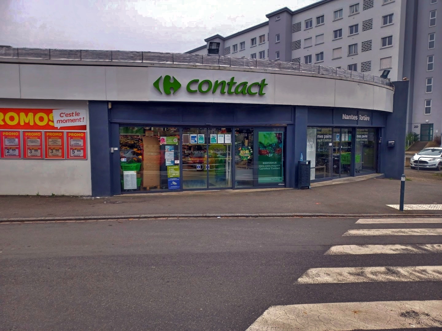 Carrefour Champs Sur Marne