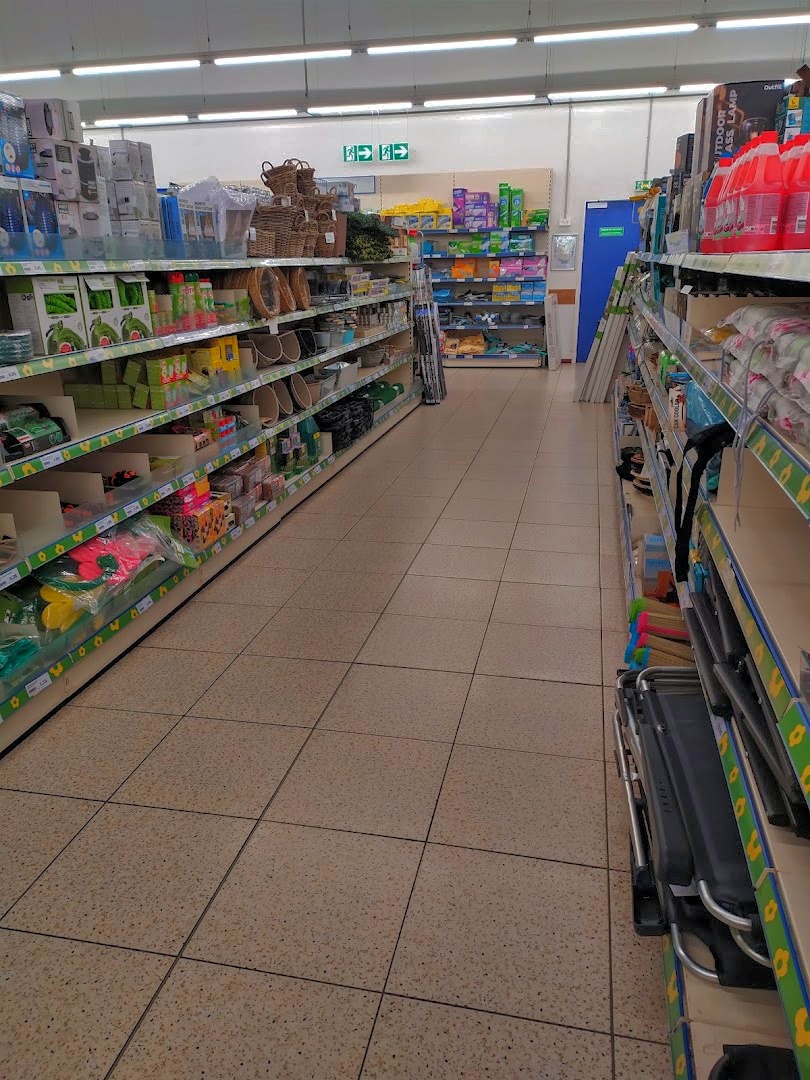 Intérieur du magasin Action Rennes - Chantepie