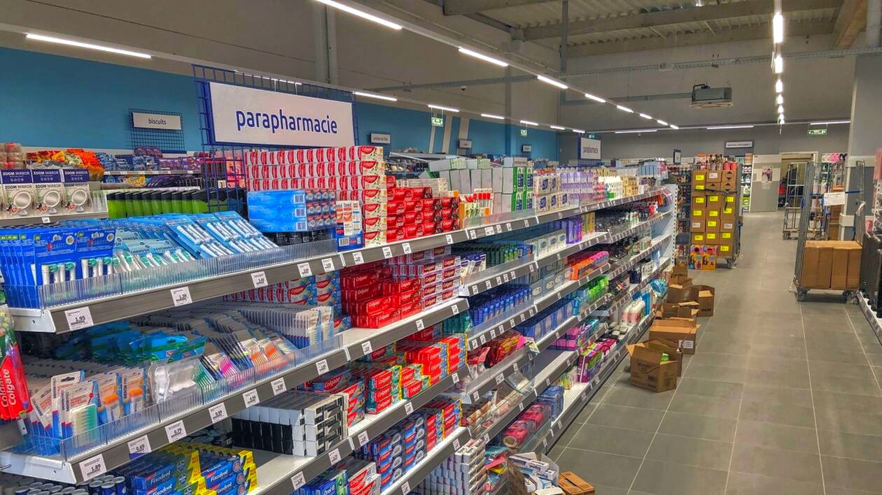 Intérieur du magasin Action Toulouse-Chapitre