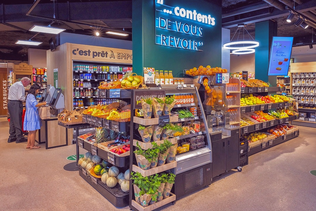Intérieur du magasin Carrefour Express