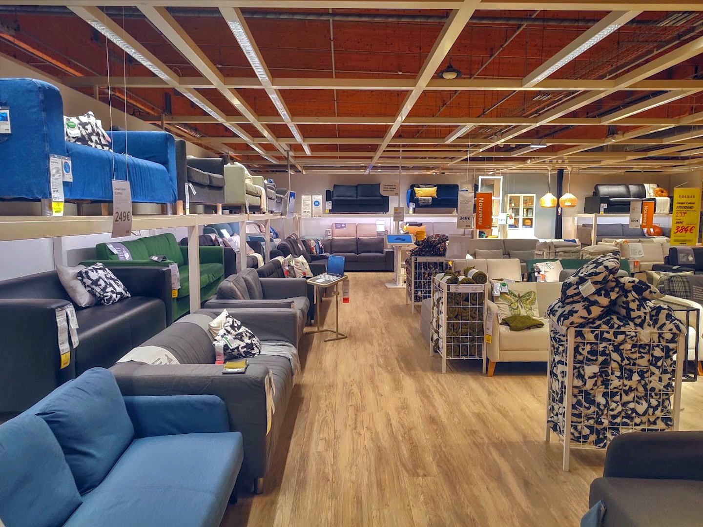 Intérieur du magasin IKEA Nantes