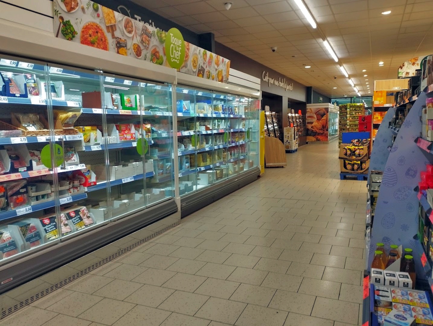 Intérieur du magasin LIDL 1 av du mirail