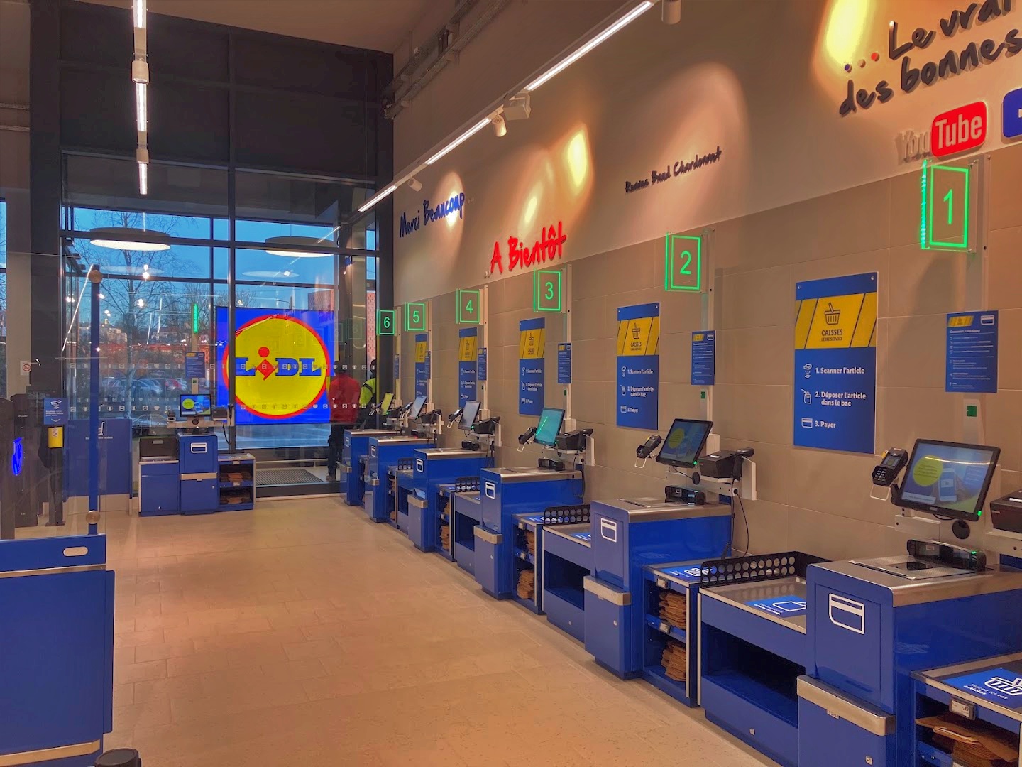 Intérieur du magasin Lidl