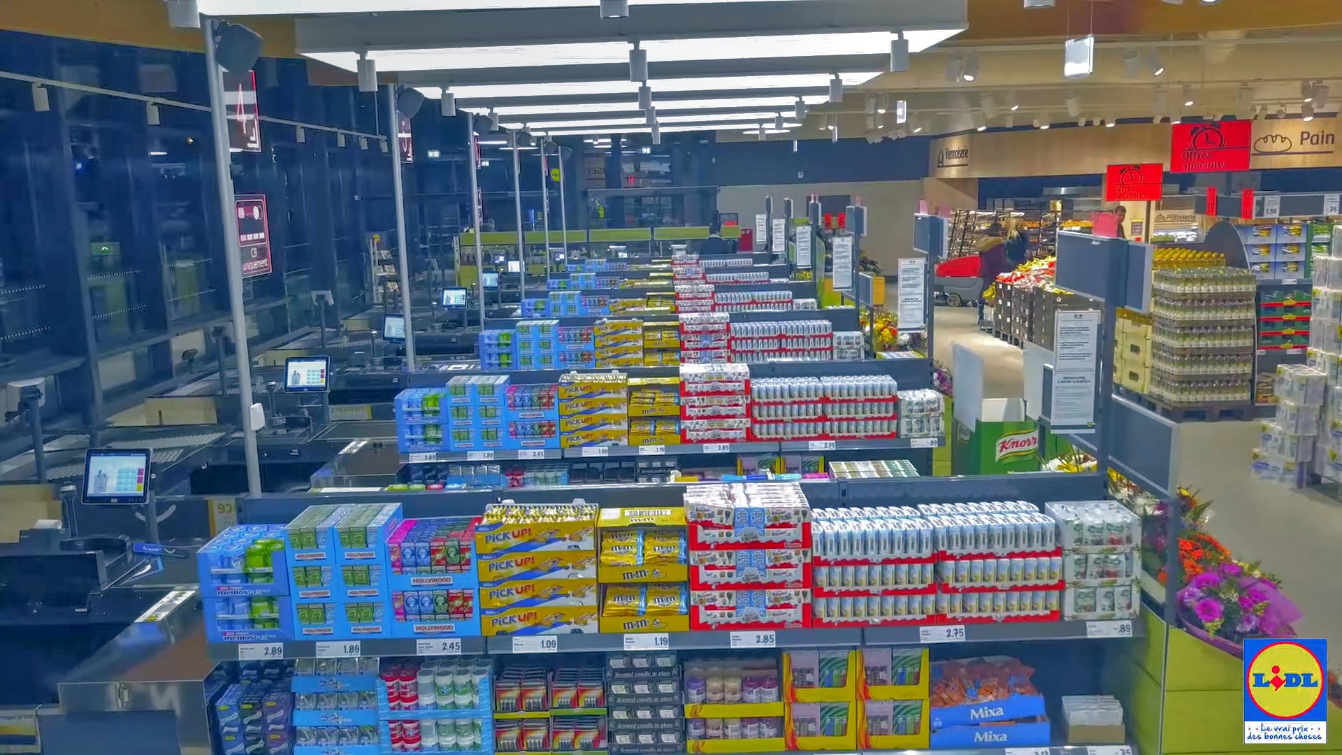 Intérieur du magasin LIDL 7 av sylvie