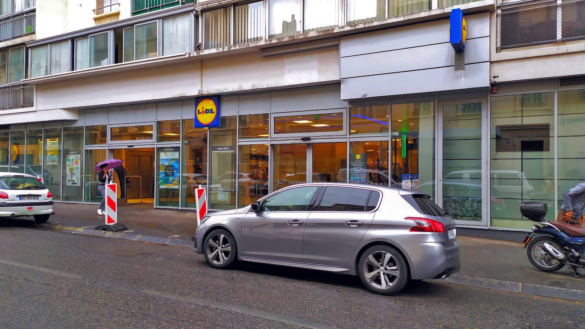 LIDL 146 148 av des chartreux