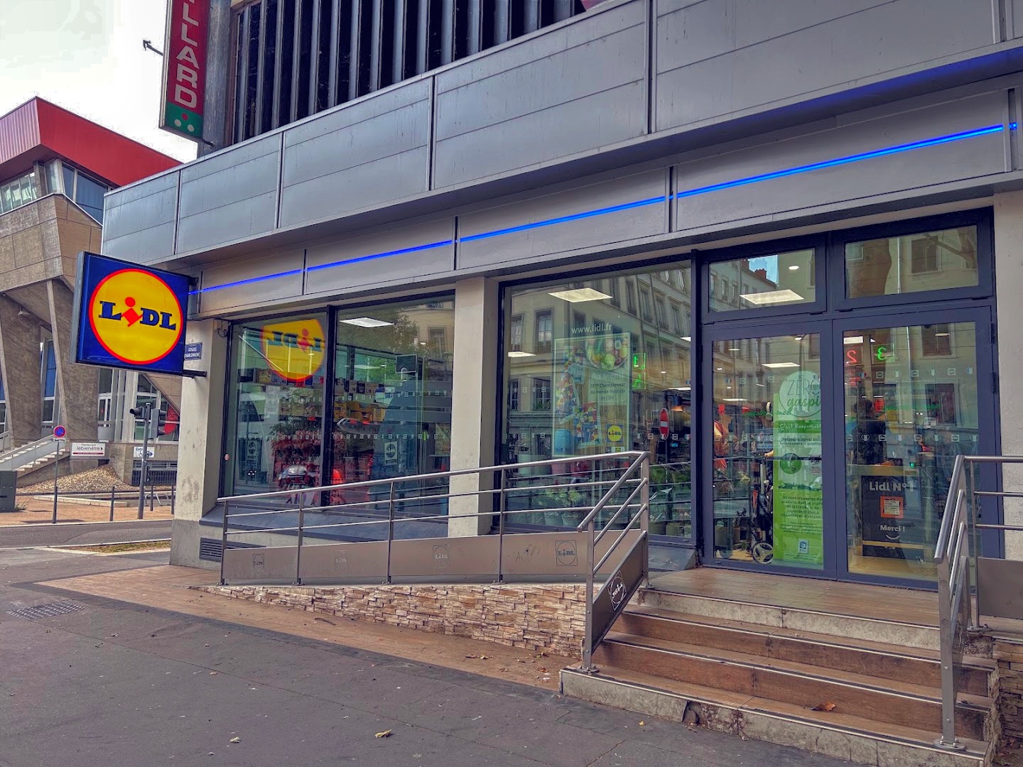 LIDL 84 cr charlemagne
