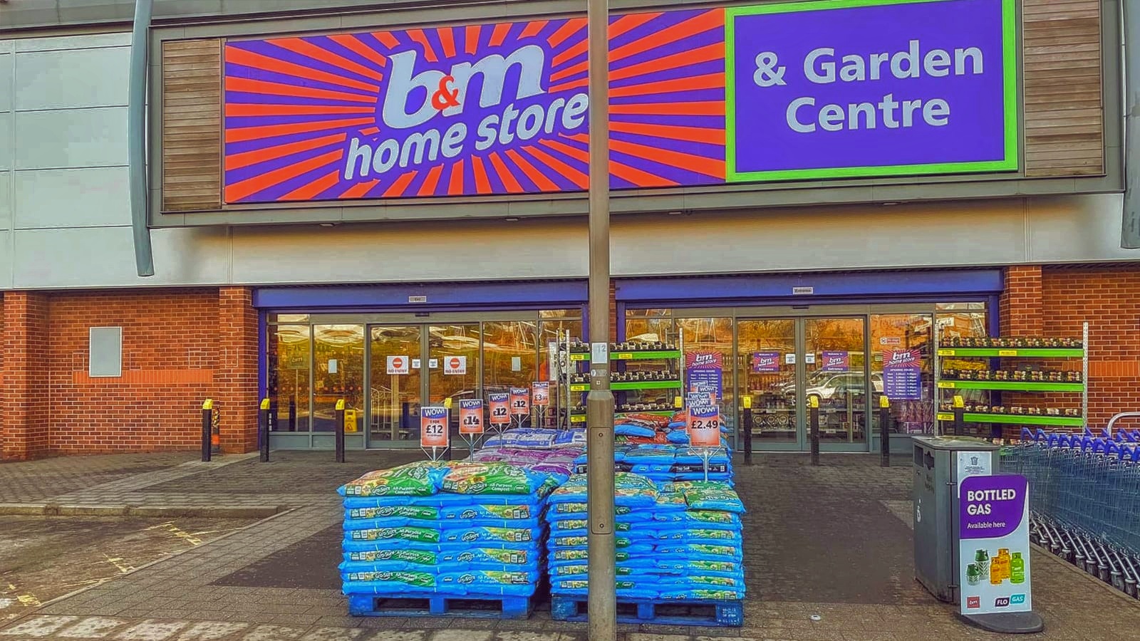 B&M Home Store with Garden Centre
